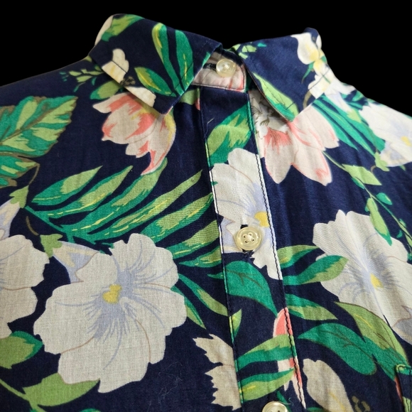 Old Navy Floral Blouse - Navy, Green, Pink Size Med - Picture 3 of 6